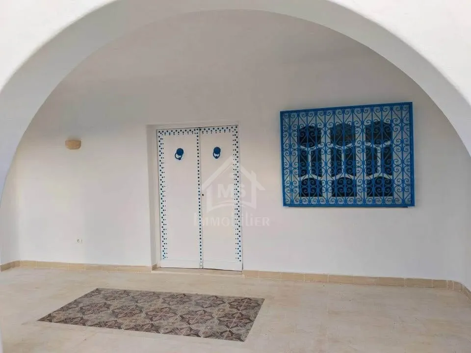 Villa toute neuve avec piscine à Hammamet Nord à vendre 51355351