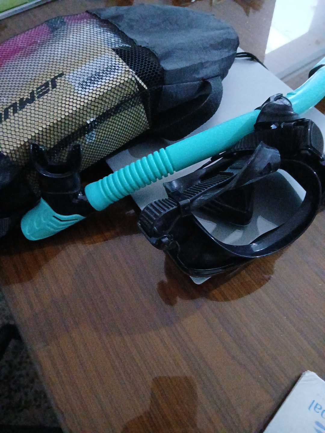 À vendre masque de plongée neuf