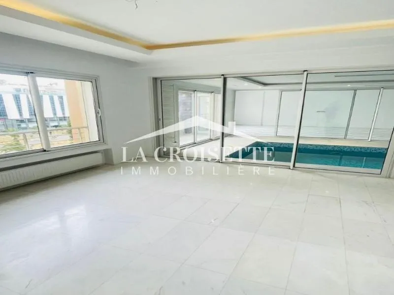 Appartement s3 avec piscine au Lac2 MAL4307