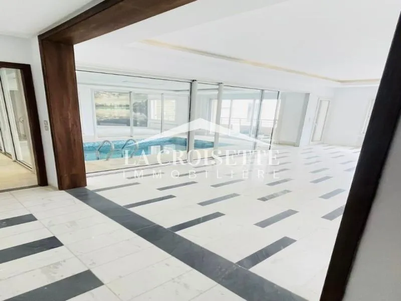 Appartement s3 avec piscine au Lac2 MAL4307