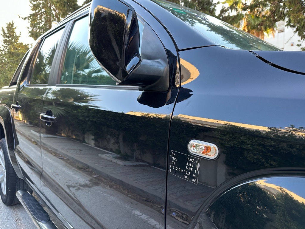 Volkswagen Amarok bva highline plus bi turbo état neuf 4*4