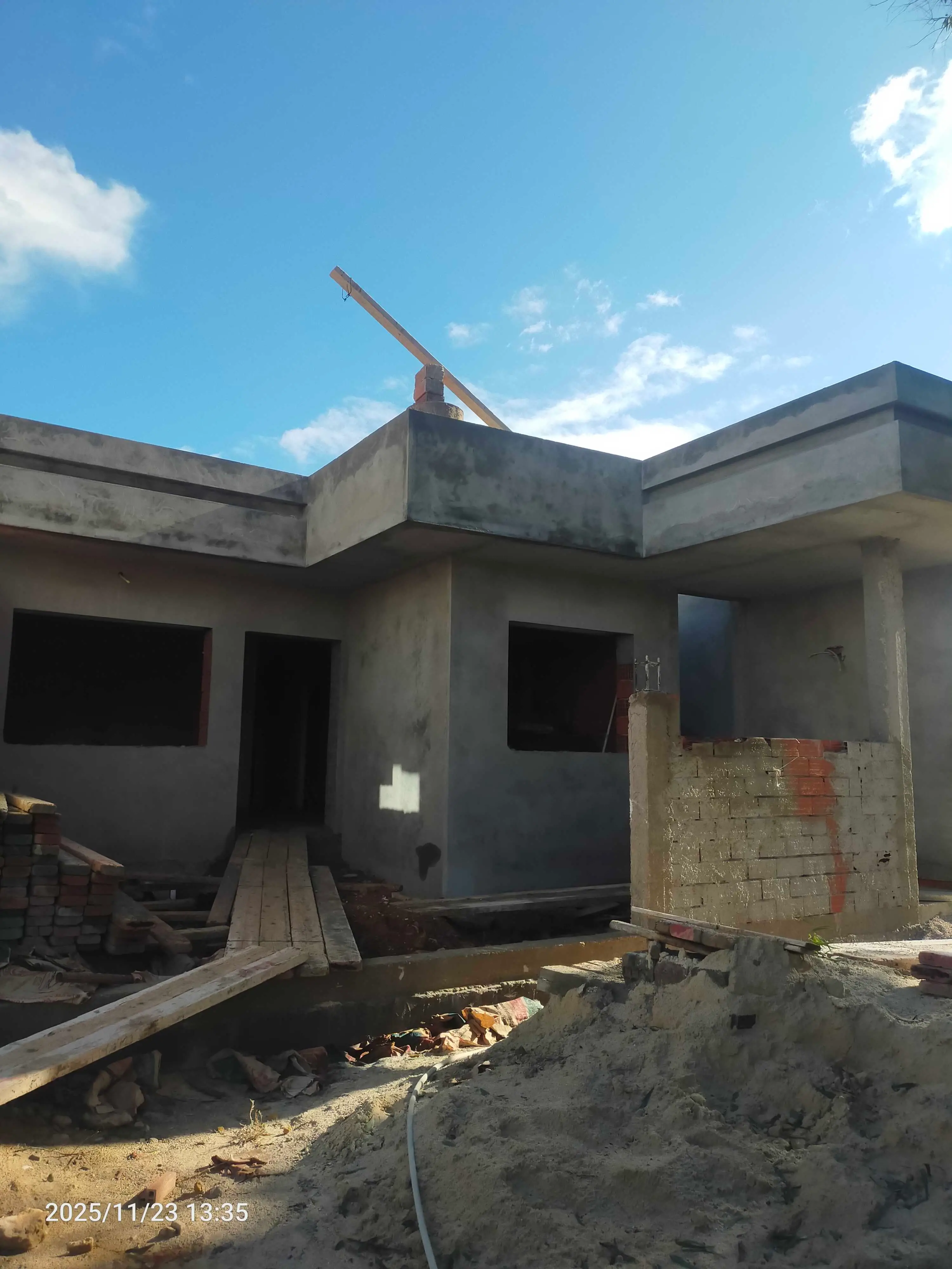 A vendre a la page elhaouaria 