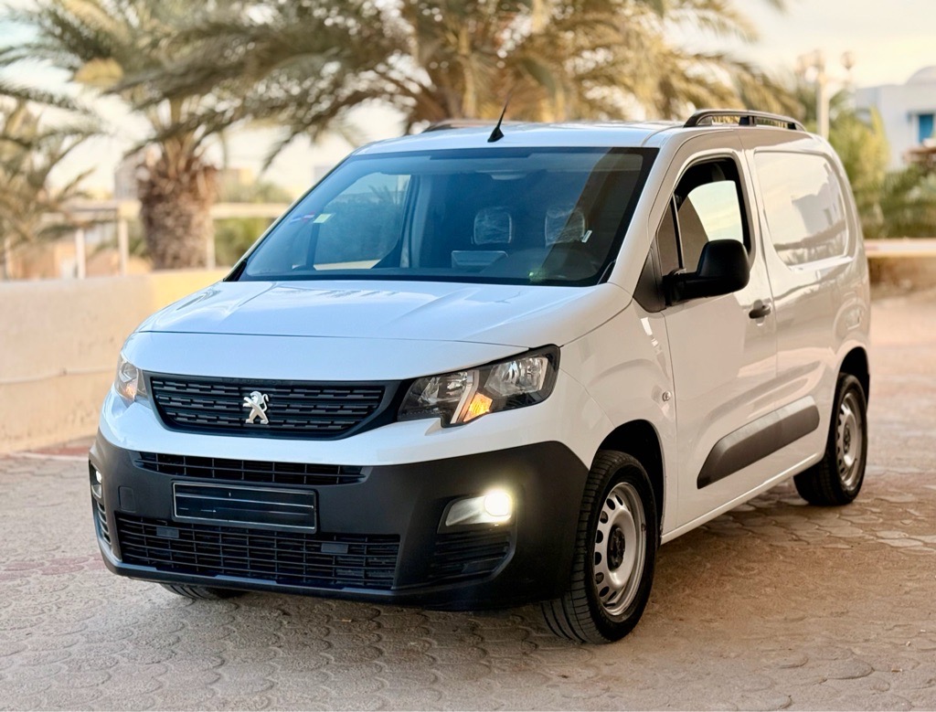 Peugeot Partner k9 