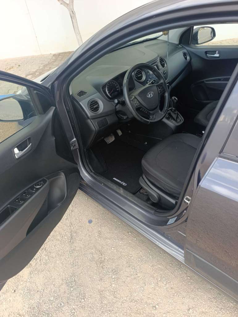 Hyundai i10 première main ✋
