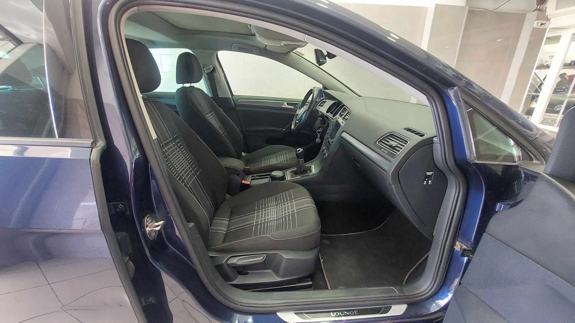 Volkswagen Golf 7 2016 - 1.2 - Tel 98479647