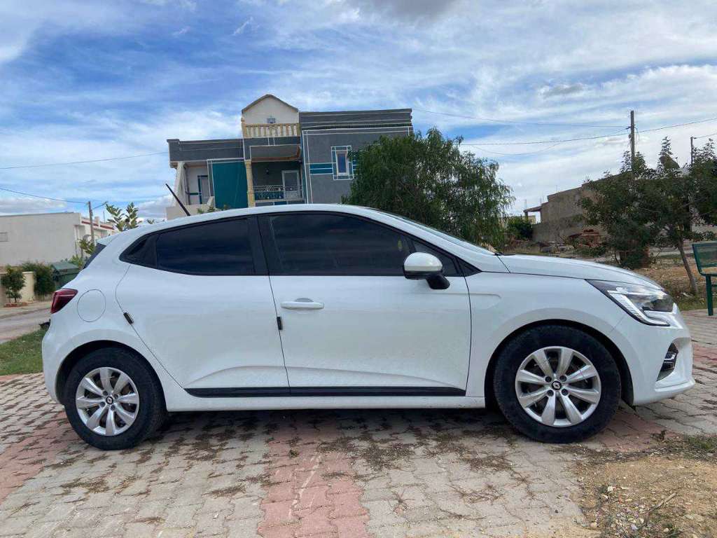 Clio 5 🇨🇵 essence 