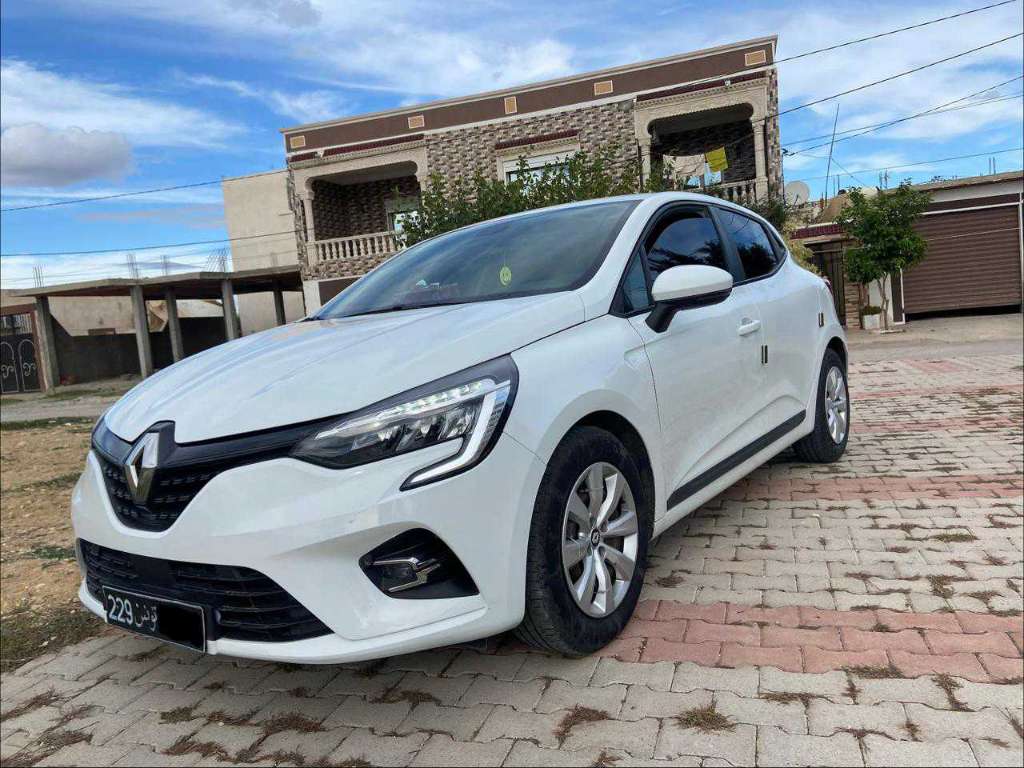 Clio 5 🇨🇵 essence 