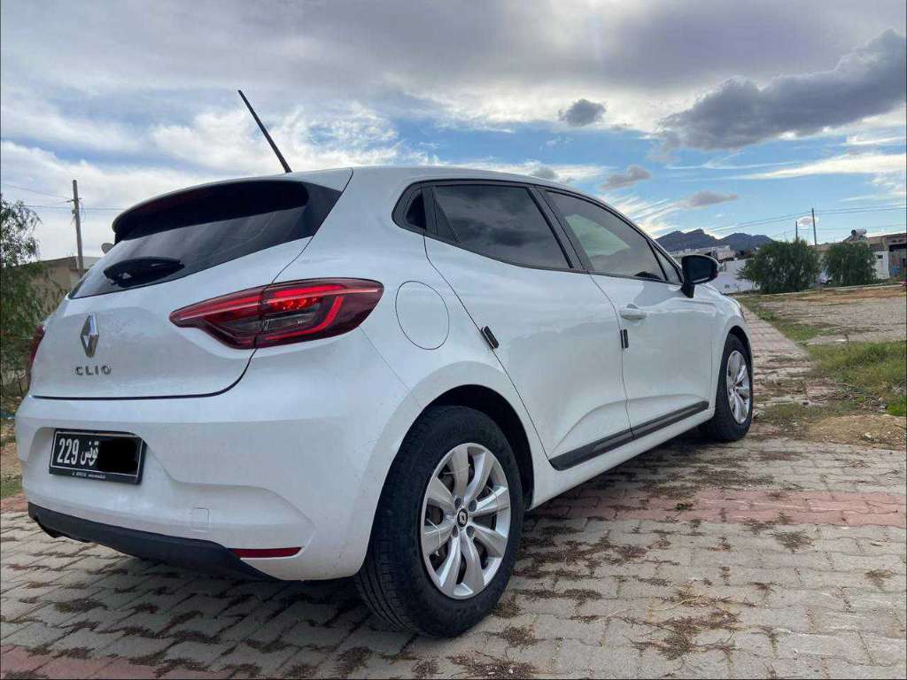 Clio 5 🇨🇵 essence 