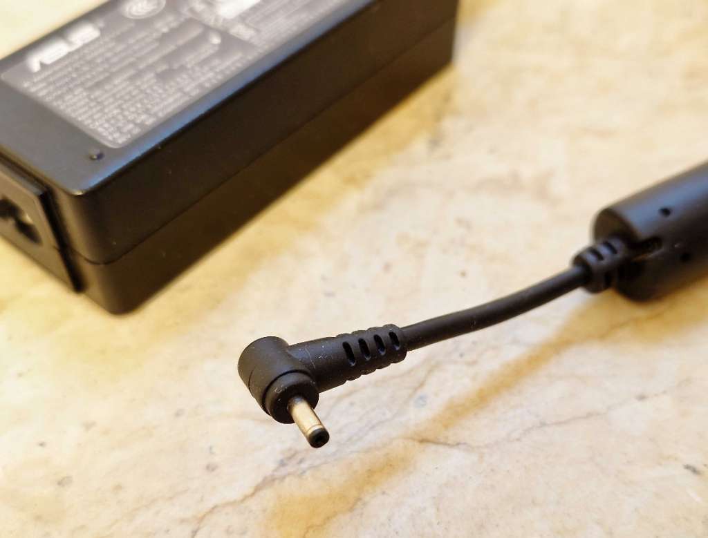 Charger Asus 40W