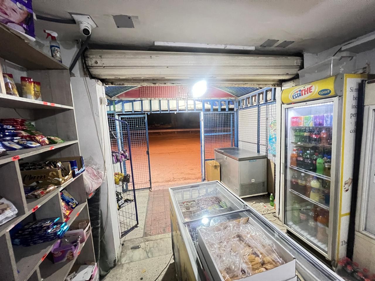 أصل تجاري للبيع