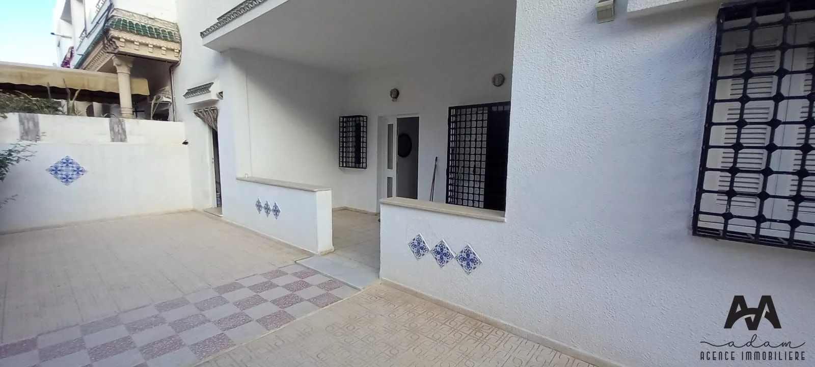 Villa plain pied s+3 à Dar chaaben Lido.