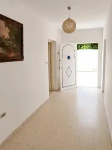  - À LOUER – Studio Meublé à El Menzah 9 B