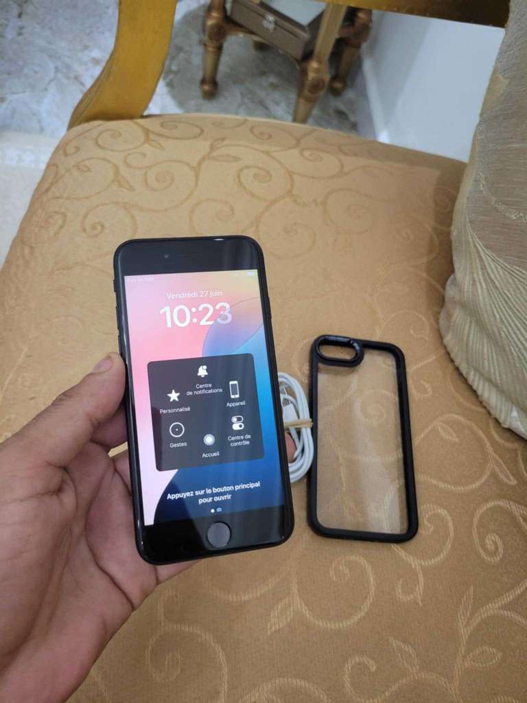 iphone se 2020 bouton home desactivé