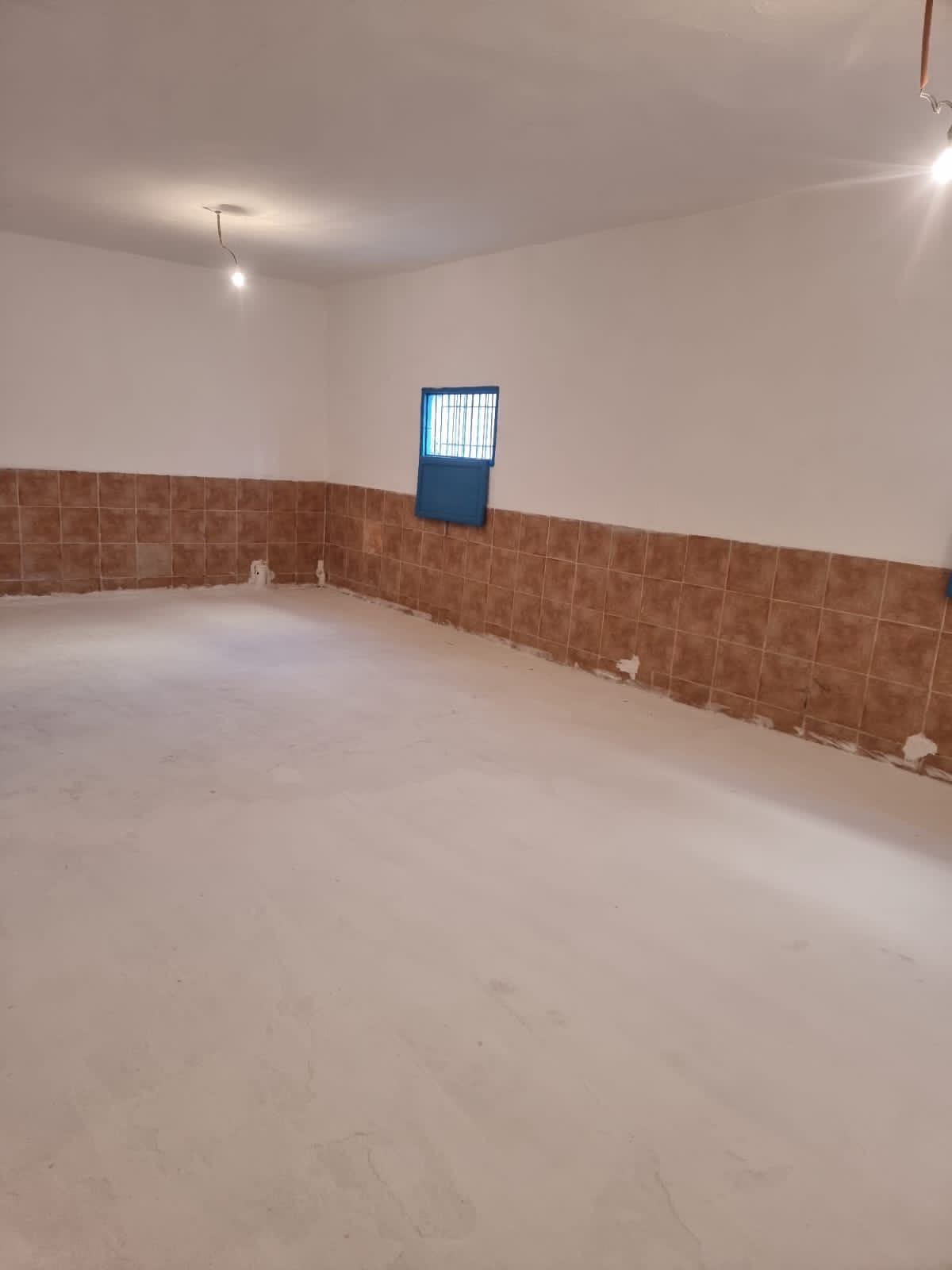 Location dépôt pour stockage 