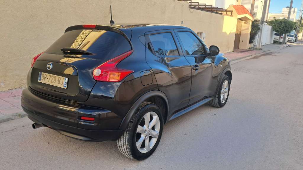 NISSAN JUKE 