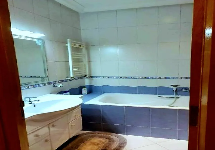 Excellent Apt S1 meublé pour étranger