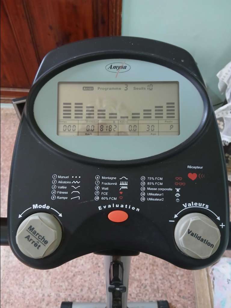 Vélo de sport programmable 