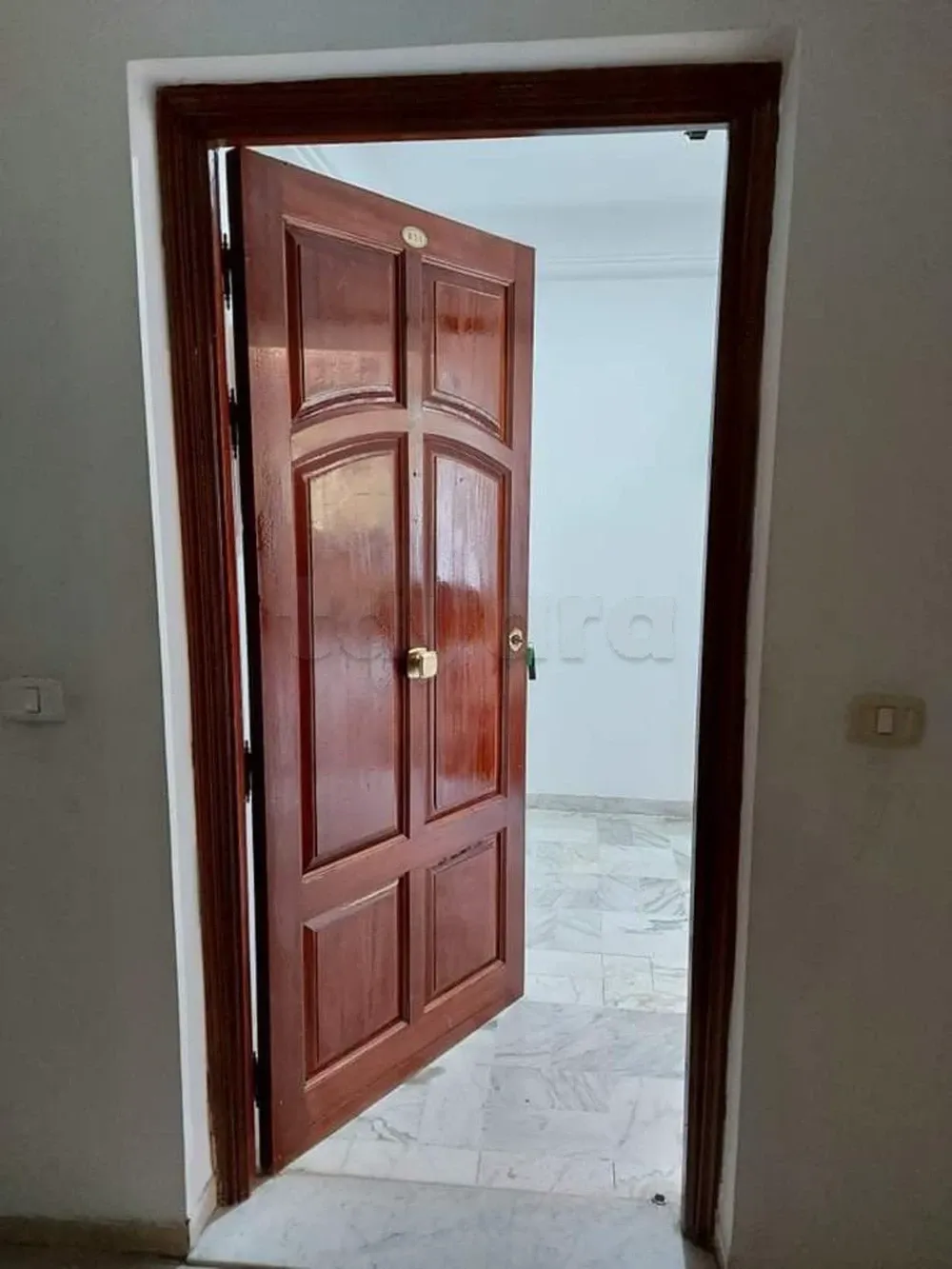 un appartement s+3 au 2éme étage (avec ascenseur) a louer a manzah 7bis prés de l'école la fontaine