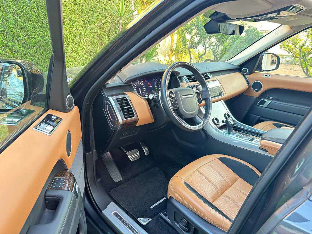 📞 Téléphone : 20533733

🇬🇧 RANGE ROVER SPORT AUTOBIOGRAPHY
P400e HYBRID 404CH -