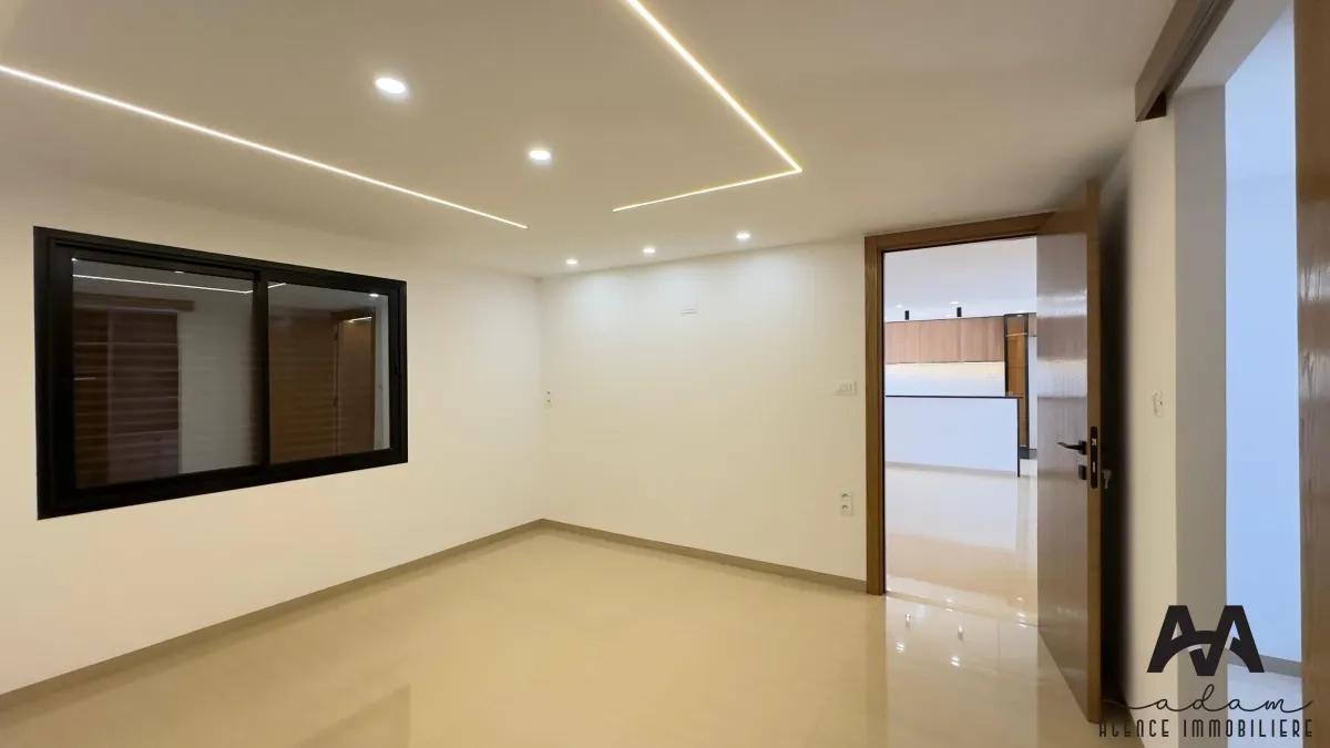  étage de villa S+1 vide à AFH1, Nabeul