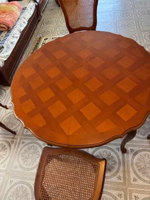 table extensible avec 6 chaises  importation France