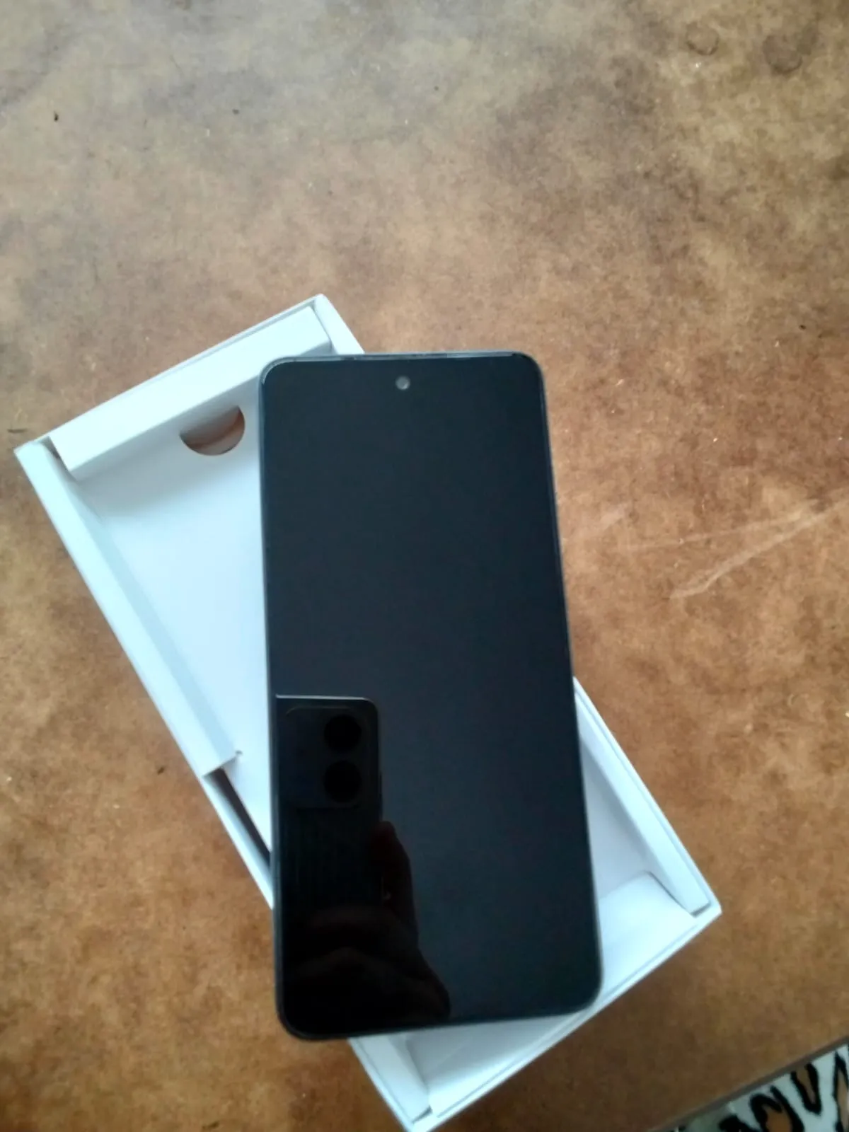 Téléphone portable marque tecno spark go