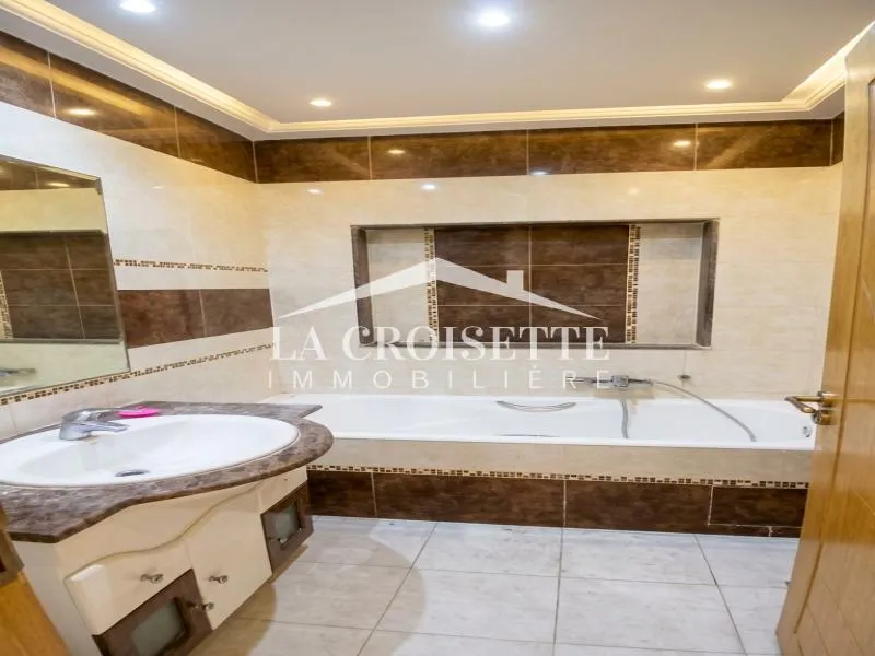 Appartement S+3 à Ain Zaghouan Nord MAL2363