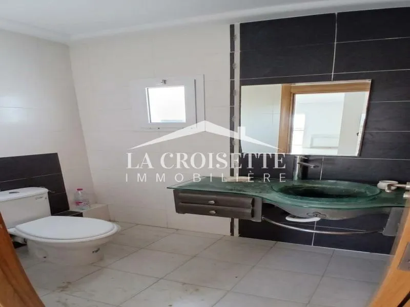 Appartement S+3 à Ain Zaghouan Nord MAL2363