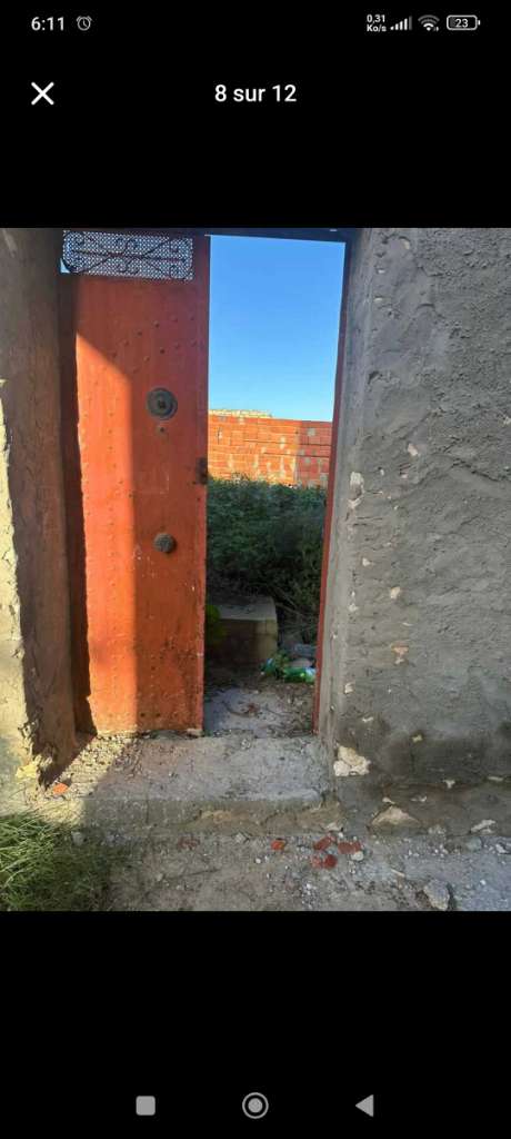 دار للبيع في بني حسان  منستير
