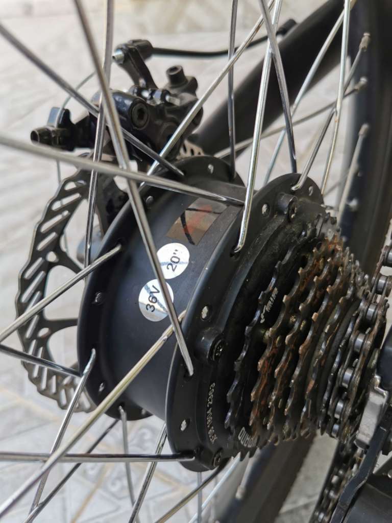 Velo électrique pliable / importé État Comme Neuf