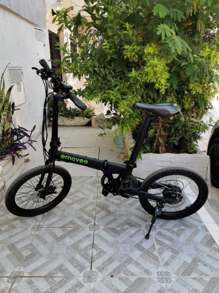 Velo électrique pliable / importé État Comme Neuf