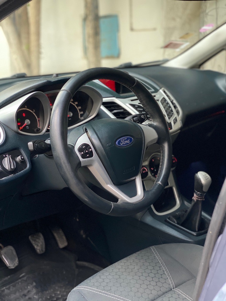 Ford Fiesta titanium