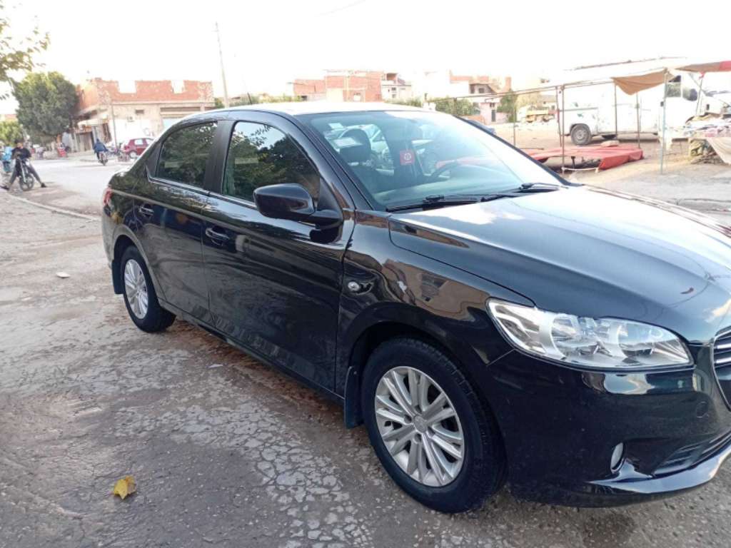 Peugeot 301 allure