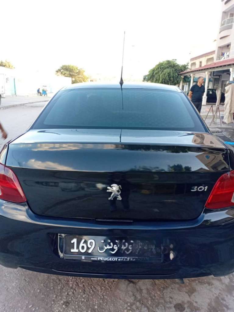 Peugeot 301 allure