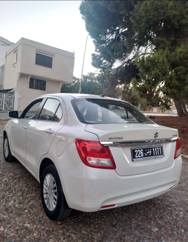 SUZUKI DZAIRE NEUF PREMIERE MAIN