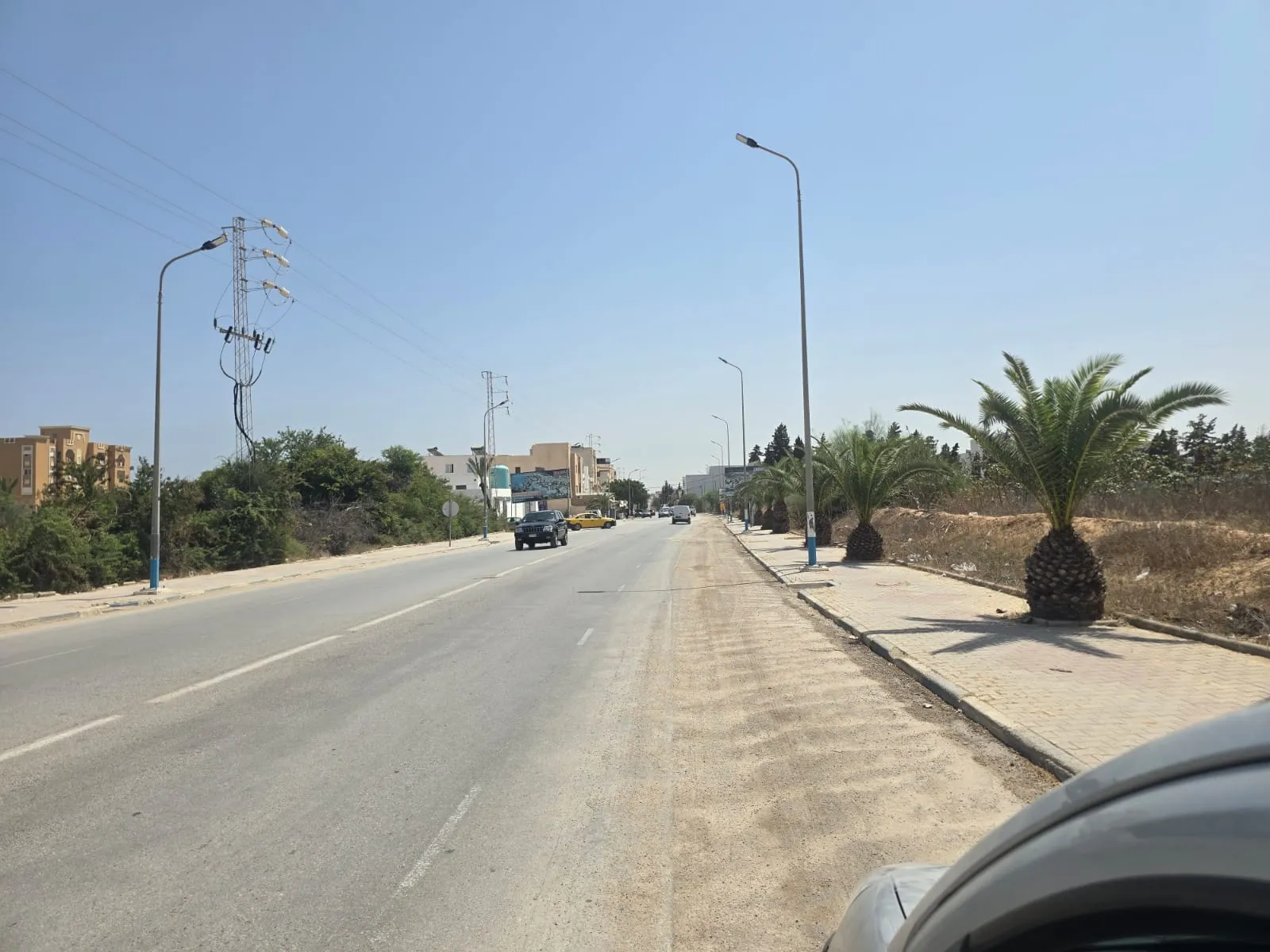 Terrain 2 hectare investissement sûr la route touristique chatt_mariem