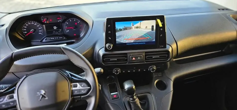 Peugeot partner k9 2024