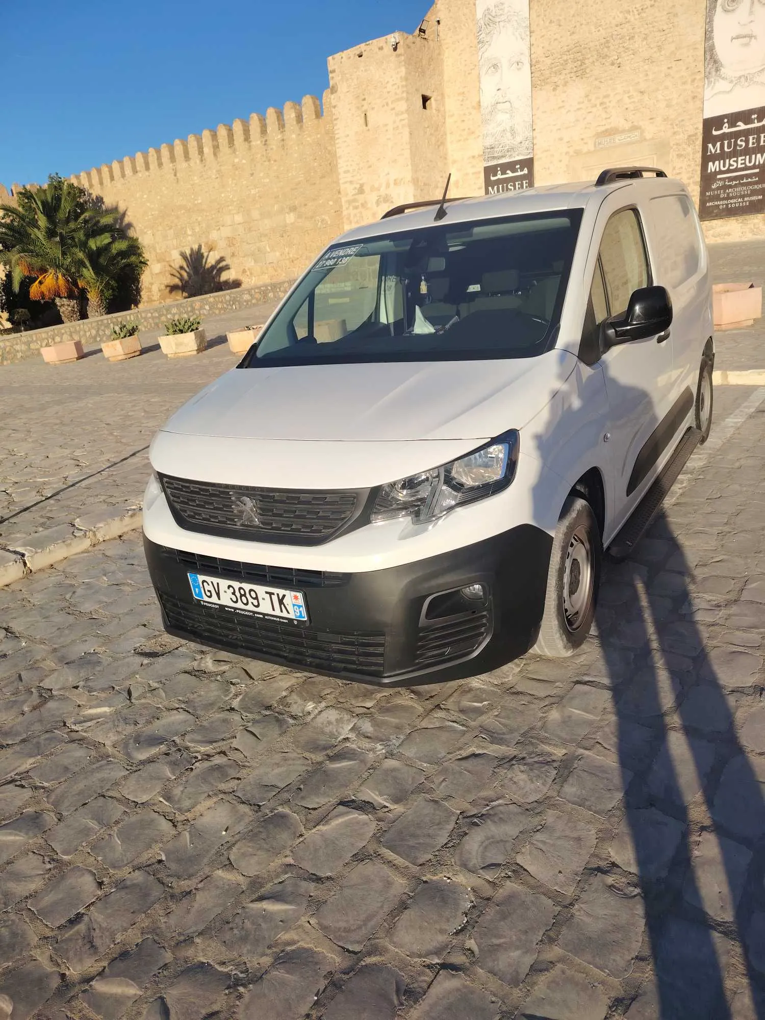 Peugeot partner k9 2024