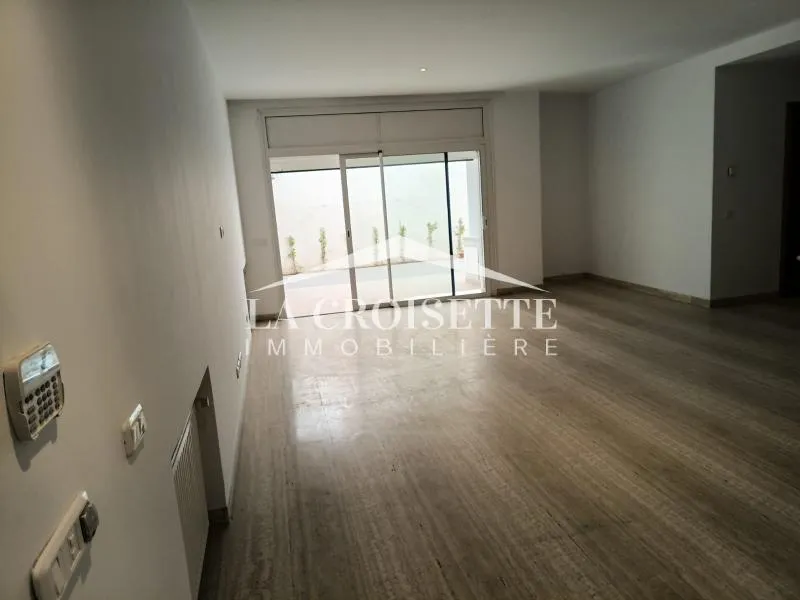Appartement s2 avec terrasse à La Marsa MAL2157