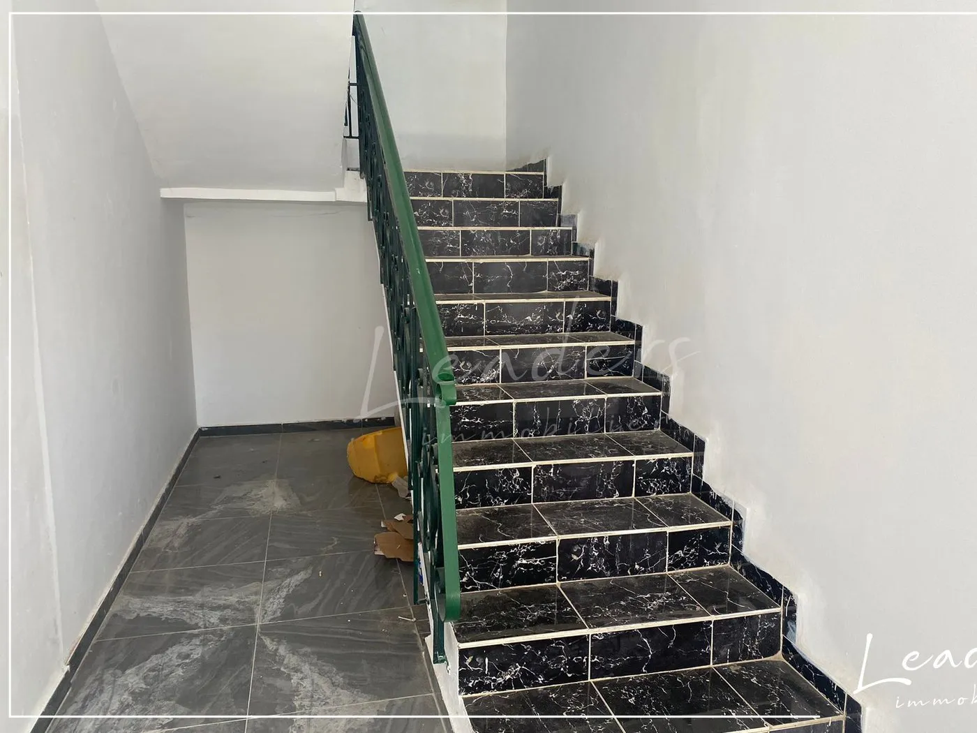 🏢 Immeuble 4S+5 à Vendre à La Soukra – 160 m² à 370 000 DT