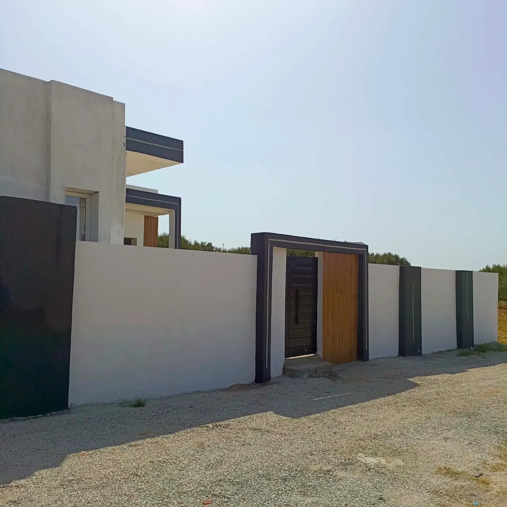 villa de 300m pas loin de hammamet yasmine