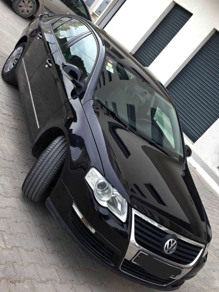 PASSAT B7 1.6  ( FAIBLE KILOMETRES)