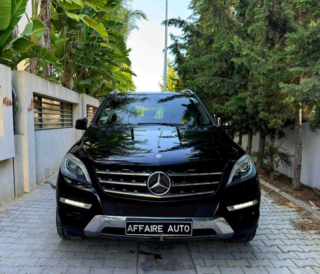 🚘 Mercedes ML Diesel 2013 🚘
         🔁 on accepte l échange des voitures
     