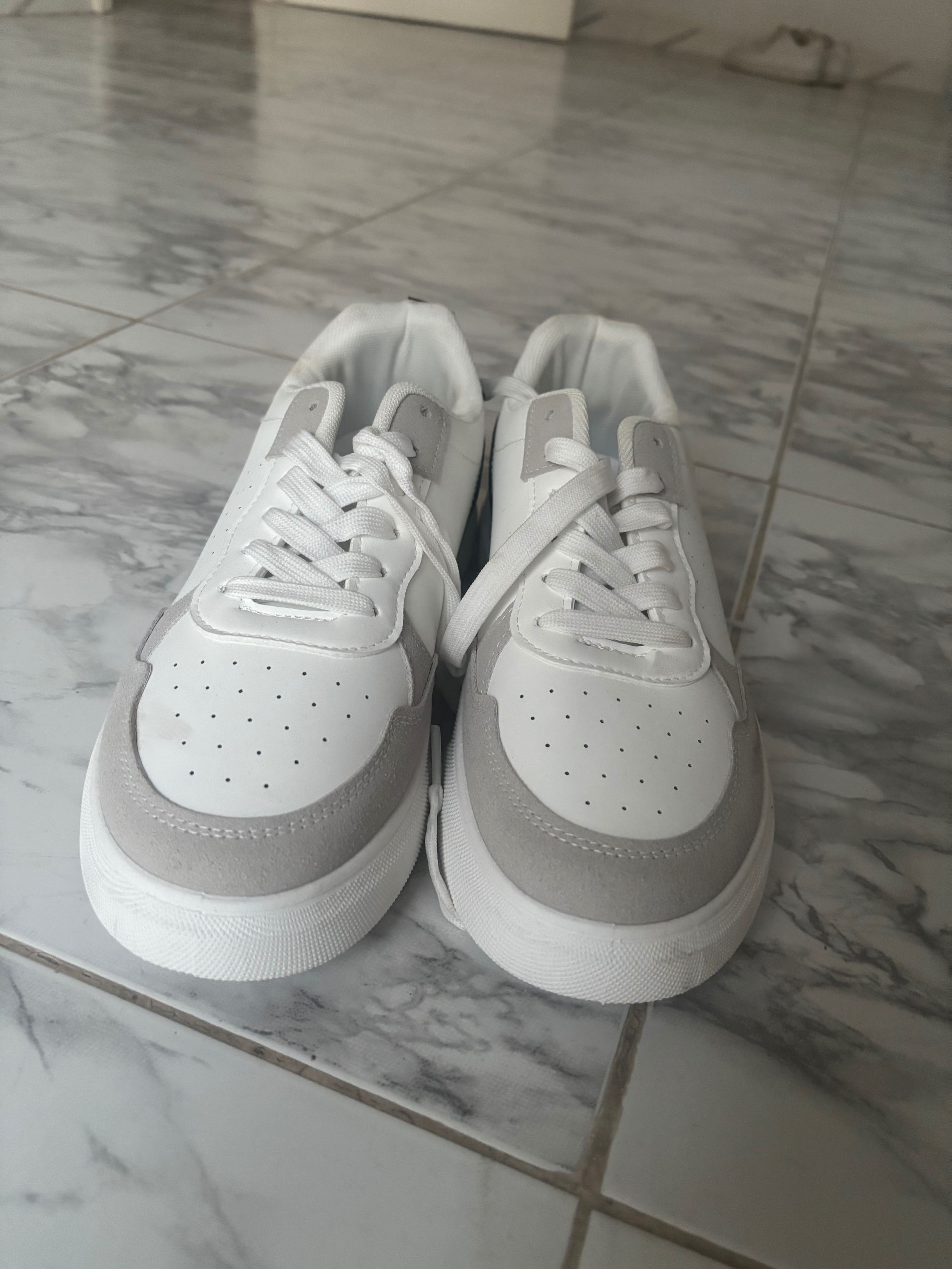 Chaussure importĂ© đźđčđźđč