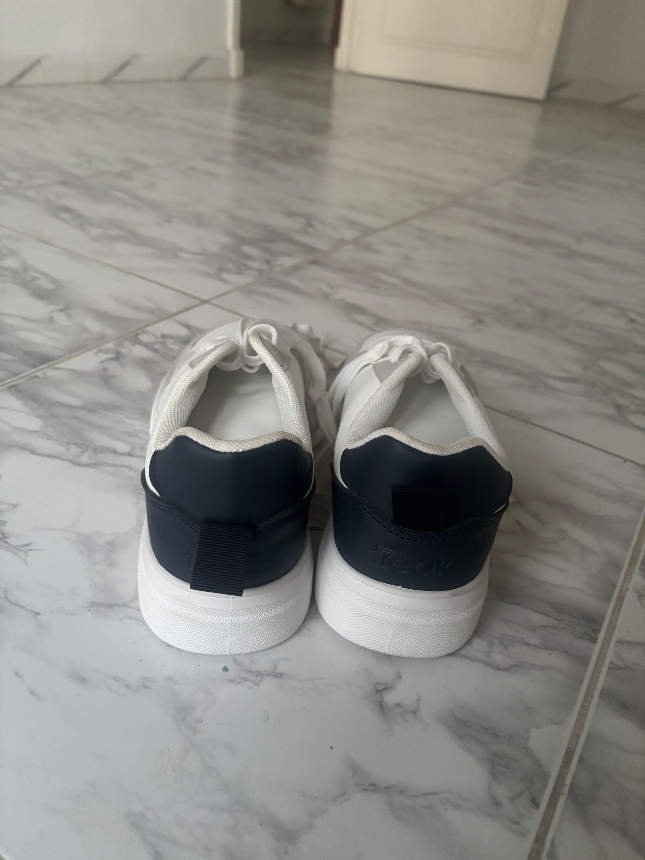 Chaussure importĂ© đźđčđźđč