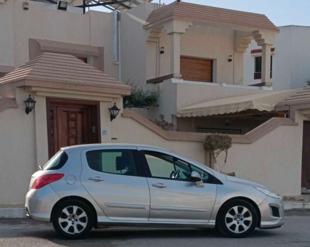 ‎🚘 peugeot 308 e-hdi

