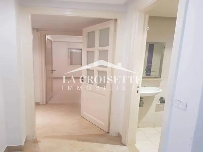 Appartement S+2 avec jardin à La Marsa MAL2335