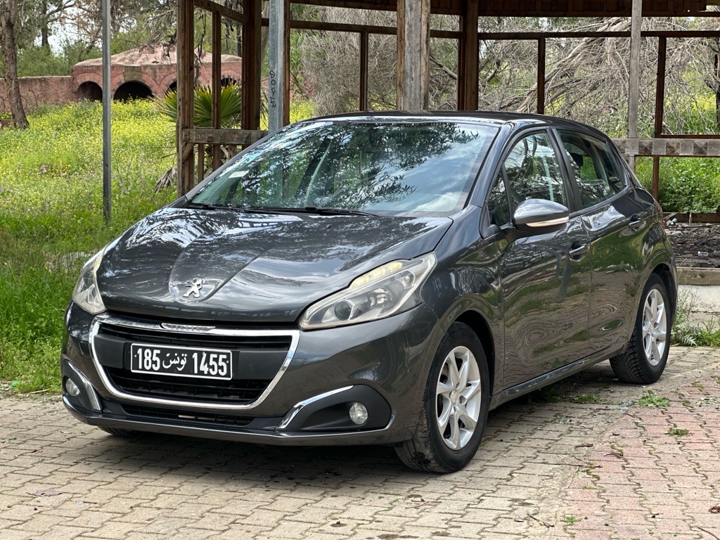 PEUGEOT 208 ALLURE