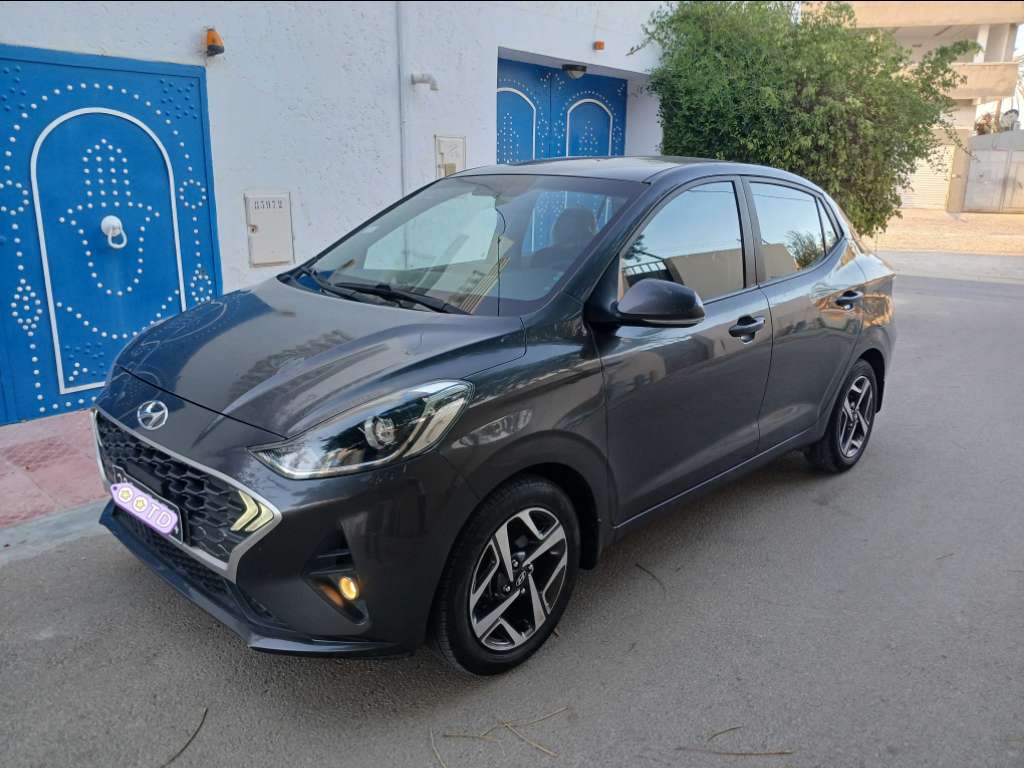 HYUNDAI GRANDE i10 ESSENCE Tel 23472139