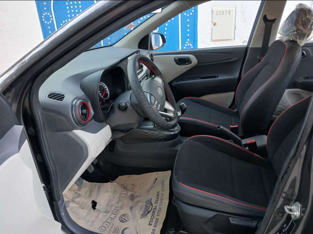 HYUNDAI GRANDE i10 ESSENCE Tel 23472139